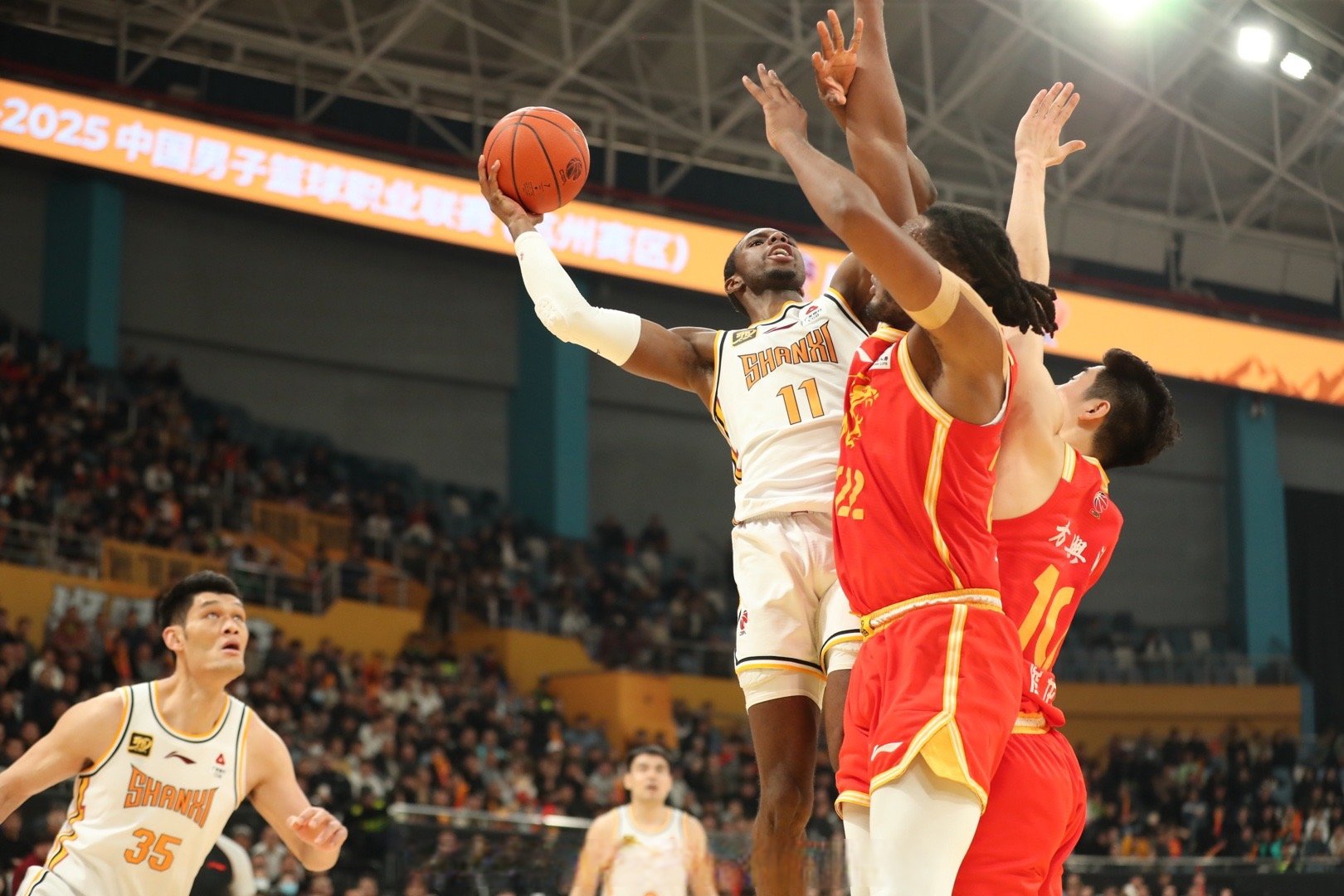 窗口期广厦男篮调整名单——欧篮联节点到来,气氛紧张,球探报告显示潜力的简单介绍 窗口期广厦男篮调整名单——欧篮联节点到来,气氛紧张,球探报告显示潜力的简单介绍